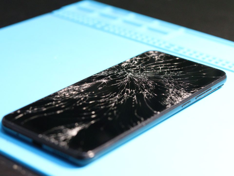 riparazione smartphone Como